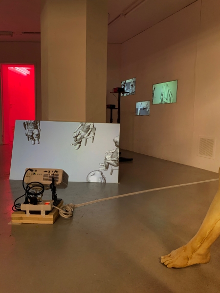 「脊柱的災難」創作計畫|許哲瑜藝術工作室|國藝會補助成果檔案庫